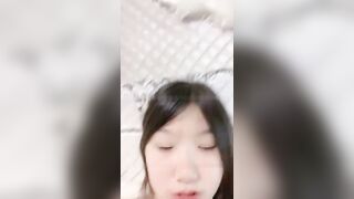 肥臀大奶妹子口交伺侯男友后入操逼
