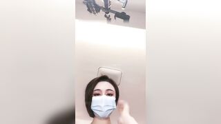 黑丝大奶美艳骚骚淫声荡语撩骚互动道具自慰
