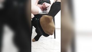自我安慰调教撸管自拍摆弄臭脚