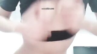 极品定制00后清纯在校大学生湿吻大尺度私拍超嫩