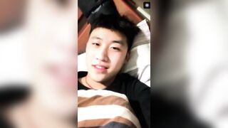 欣赏高颜值帅哥撸大鸡巴