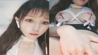 漂亮眼睛极品颜值女神下海大尺度秀