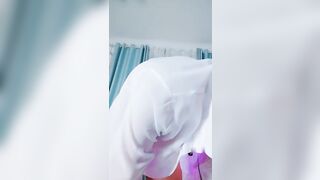 美少女魔鬼身材浓密的阴毛自慰大秀