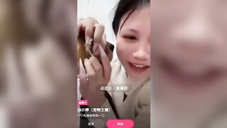 男人必看十一月全网热门小视频最终章打电话偷情女主播跟狗舌吻被封杀极品美少妇绿帽淫妻热门吃瓜淫乱KTV你想看的这里都有