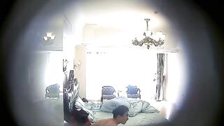 欧式黑沙发房多日偷拍_