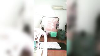 美少妇裸体瑜伽展示