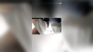十位骚妹子不穿内裤逛街抄底无内大合集