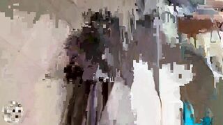 『母子乱伦』偷看妈妈自慰心急扭曲与妈妈乱伦