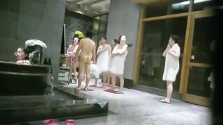 国内女澡堂偷窥
